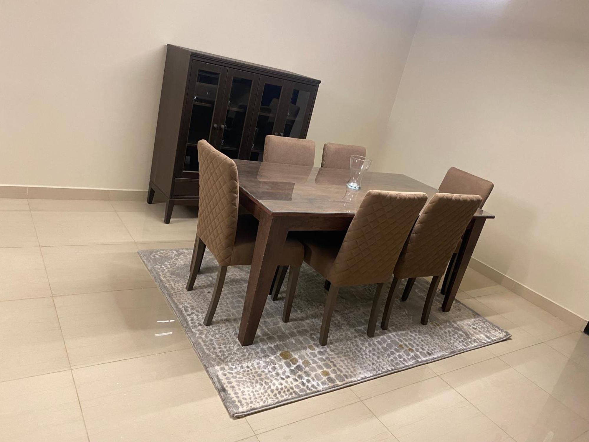 Apartment فندقية اكسترا هاي مودرن للايجار المفروش علي اعلي مستوي كومباوند اوشن بلو شيراتون المطار *