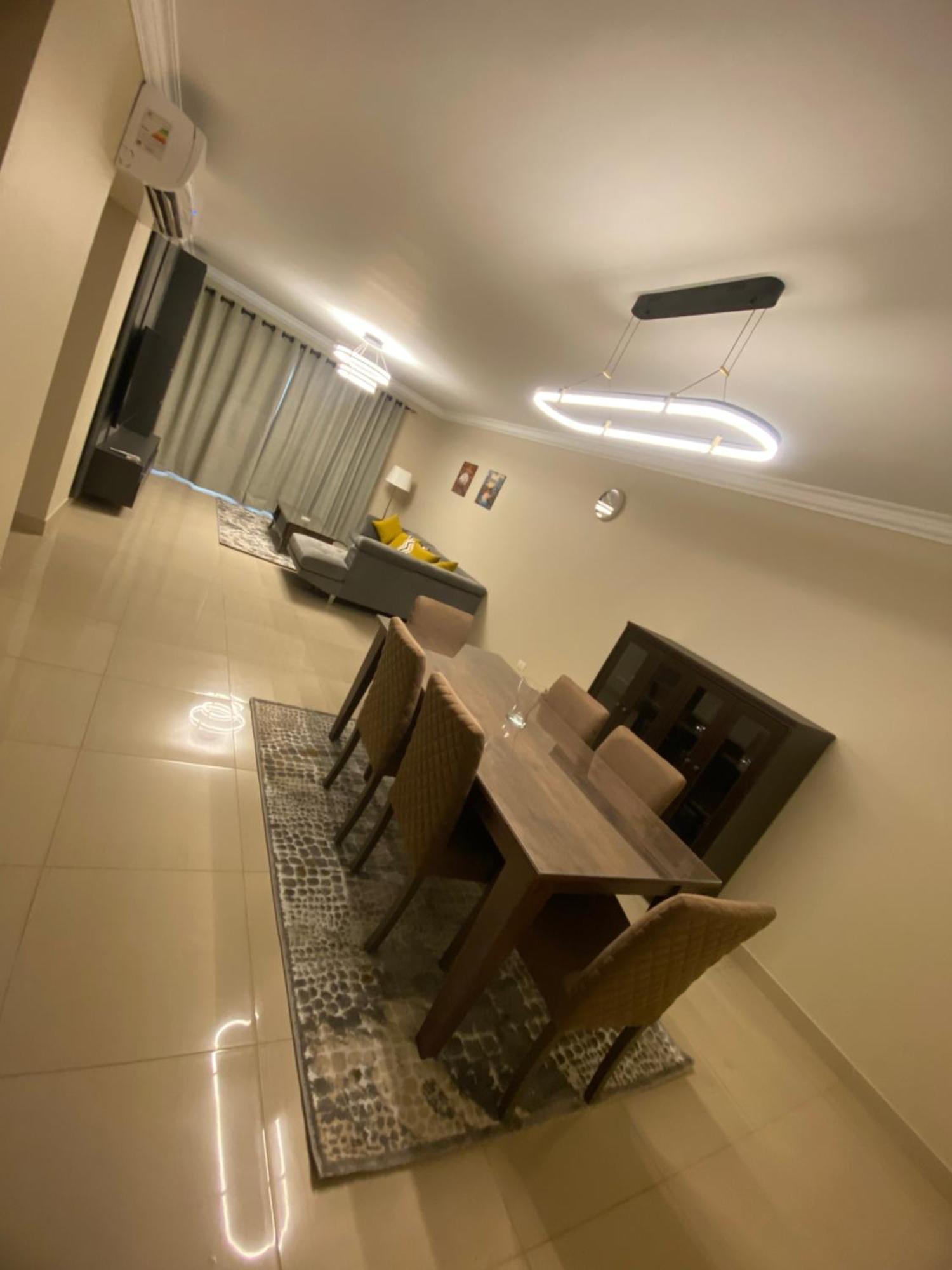 Appartement فندقية اكسترا هاي مودرن للايجار المفروش علي اعلي مستوي كومباوند اوشن بلو شيراتون المطار Le Caire