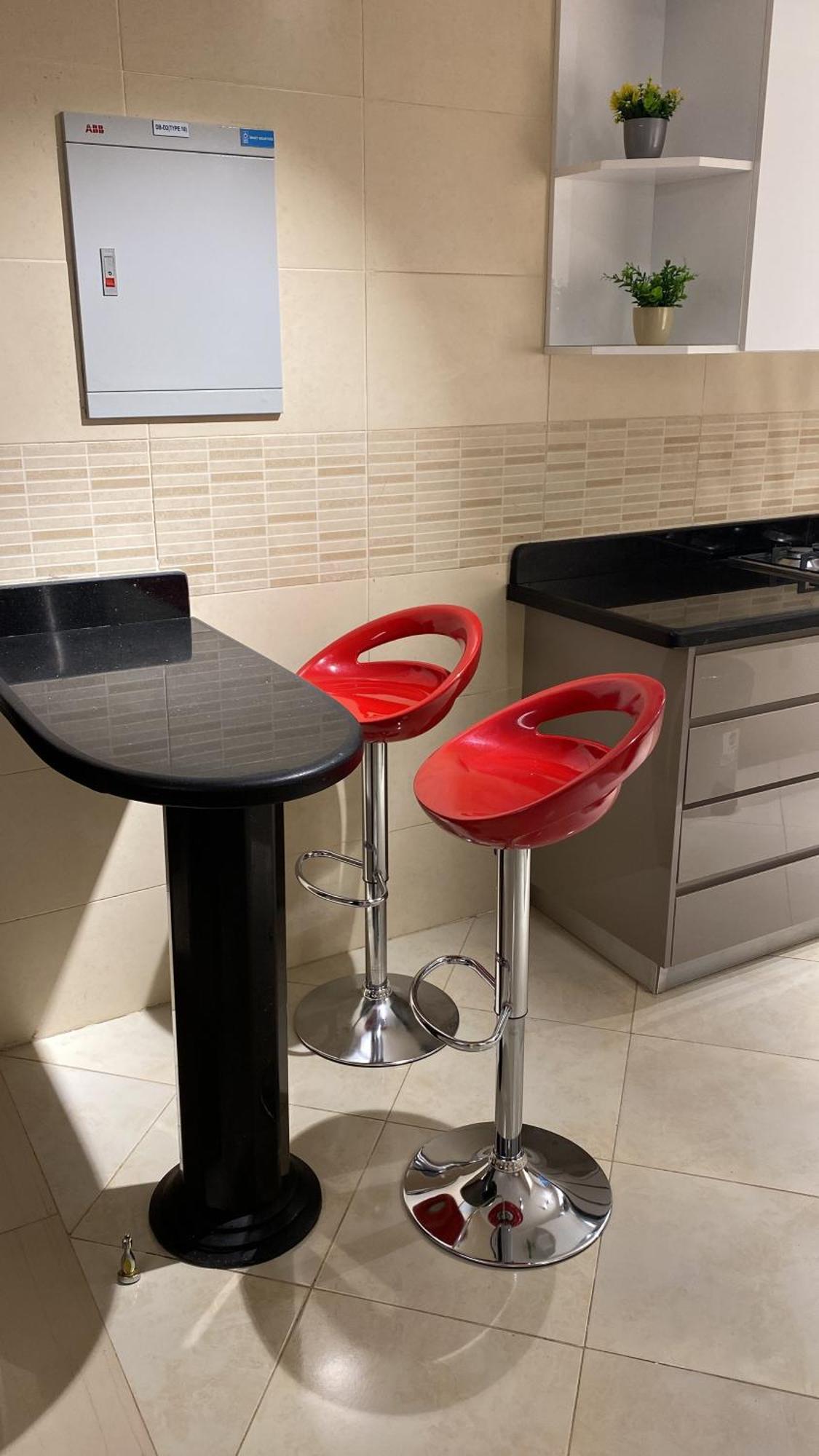 فندقية اكسترا هاي مودرن للايجار المفروش علي اعلي مستوي كومباوند اوشن بلو شيراتون المطار Apartment Cairo